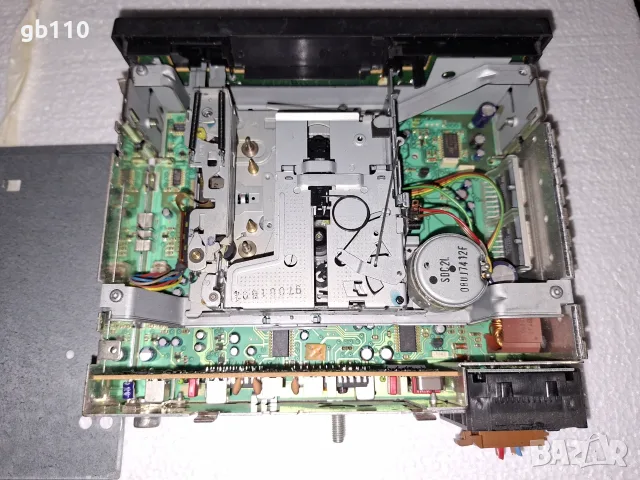 Ретро радиокасетофон за кола BLAUPUNKT - ESSEN RCR 127, снимка 3 - Радиокасетофони, транзистори - 56192572