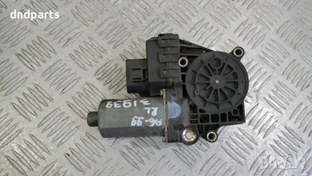 Моторче стъклоповдигач врата Audi A6 1999г.(задна лява)	