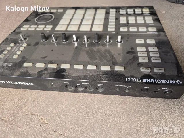 native instruments/Maschine mk2,Traktor Kontroler S4 mk1,Traktor Kontroler S2 mk2, studio , снимка 12 - Други - 55755674