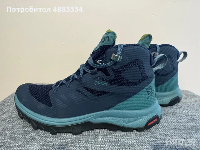 Туристически обувки Salomon Gore Tex.