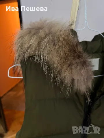 Елек с естествен пух качулка, снимка 3 - Елеци - 50049534