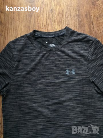 Under Armour Men's Locker T-Shirt - страхотна мъжка тениска