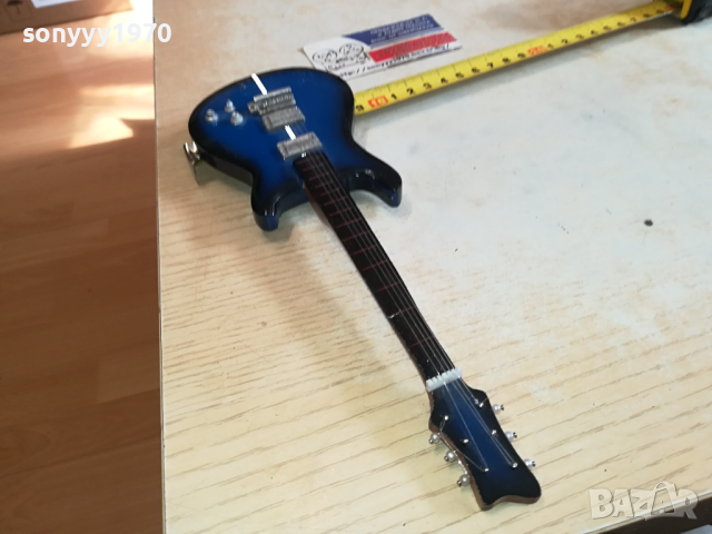 ДЪРВЕНА КИТАРА ЗА КОЛЕКЦИЯ ОТ ГЕРМАНИЯ 1803241642, снимка 6 - Антикварни и старинни предмети - 44824503