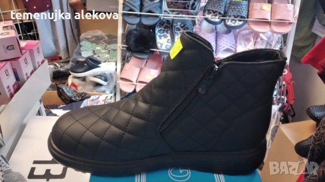 Магазин Крис, снимка 2 - Дамски боти - 52061650