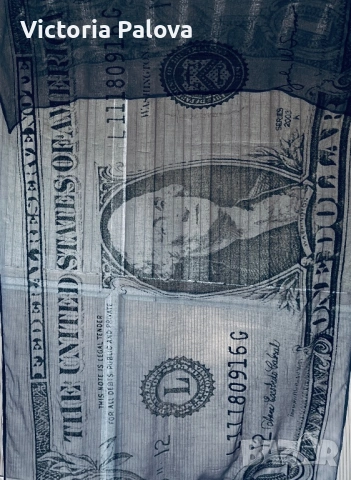 Дизайнерски шал MIMIC Copenhagen – 200×110 см, ефектен долар принт, красиво драпиране, снимка 2 - Шалове - 53871752