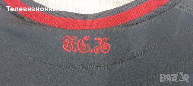 Оригинална футболна тениска Bayern Munchen 2010/2011 трети екип Adidas P95826 Байерн Мюнхен, снимка 11 - Спортни дрехи, екипи - 50841106