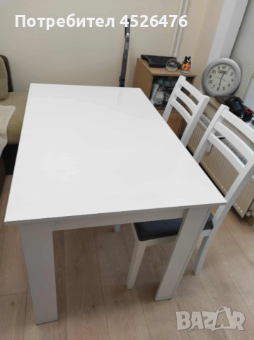 трапезна маса