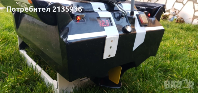 Лодка за захранка, снимка 5 - Стръв и захранки - 53488485