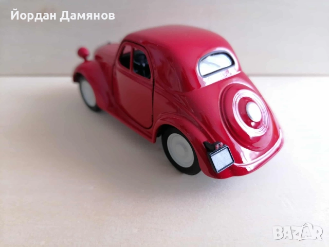 Фиат 500 Тополино '36г в мащаб 1:34 , снимка 5 - Колекции - 51853450