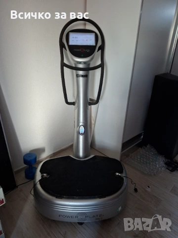 Продавам power plate my7 