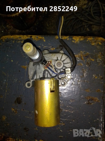 машинка за задна чистачка ЧИРОКИ