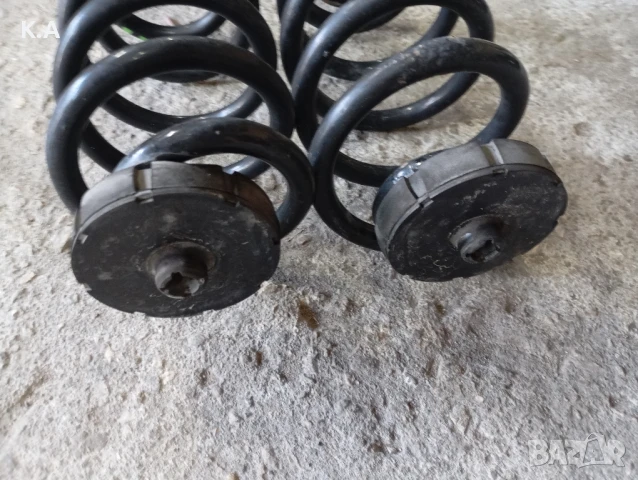 Задни пружини Audi A4 B6 2.5 180 quattro Комби, снимка 3 - Части - 50608609