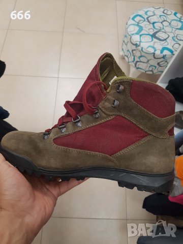 Обувки, снимка 5 - Ежедневни обувки - 42231399