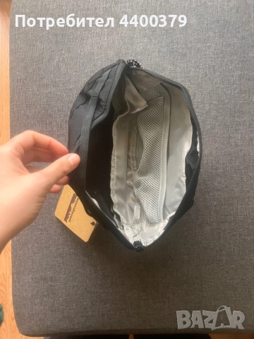 Patagonia чантичка несесер раница чанта, снимка 3 - Чанти - 52984963