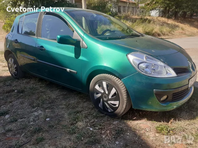 Renault Clio 1.4 98KC, снимка 8 - Автомобили и джипове - 56133816