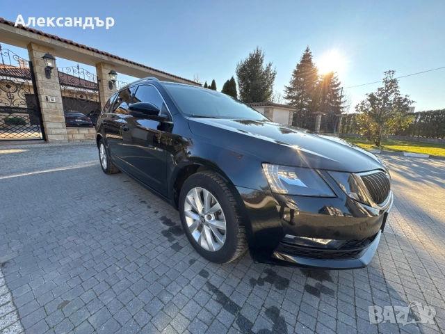 Шкода Октавия , снимка 4 - Автомобили и джипове - 52914880
