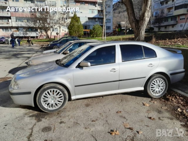 Шкода Октавия 1,6 i, 2004 г на части