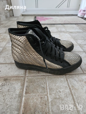 Дамски кецове, снимка 4 - Кецове - 53043405