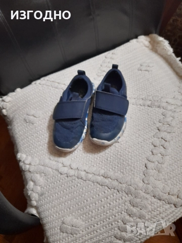 60 % ПО-ЕВТИНО ДЕТСКО СТОЛЧЕ ЗА ХРАНЕНЕ ЛОРЕЛИ И НОВА ТОАЛЕТНА ПОДАРЪК, снимка 6 - Столчета за хранене - 52774285