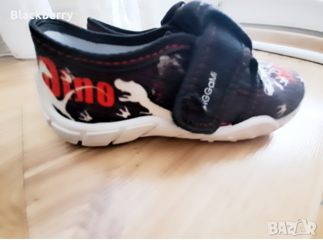 Детски пантофи, снимка 3 - Детски пантофи - 44834493