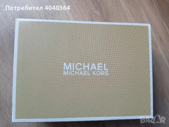 Michel Kors N33 нови оригинални естествена кожа , снимка 3 - Детски маратонки - 47273285