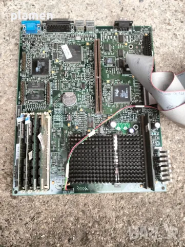 Стара дънна платка за компютър