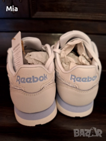 Продавам дамски маратонки Reebok, снимка 2 - Маратонки - 52075648