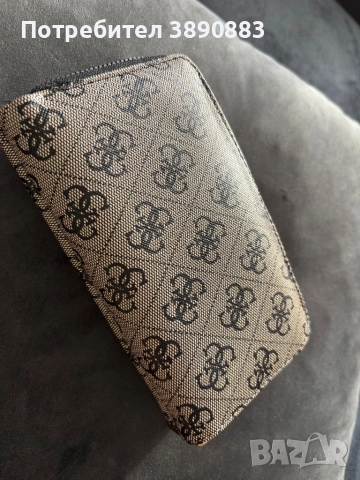 Дамско портмоне, снимка 2 - Портфейли, портмонета - 52651371