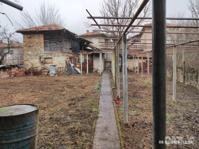 Къща Село Янтра , снимка 8 - Къщи - 52467055