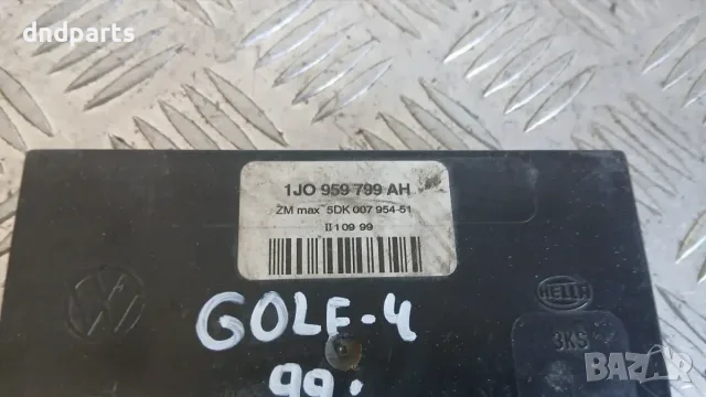 Модул VW Golf 4 1999 1J0959799AH 5DK007954 Volkswagen Golf IV (1998-2004), снимка 2 - Части - 56048400