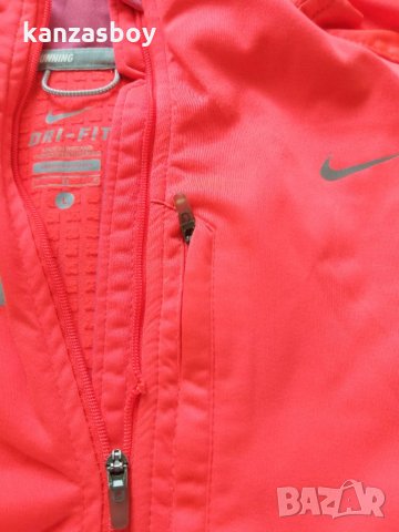 Nike Dri-FIT - страхотен дамски елек , снимка 10 - Елеци - 34274110