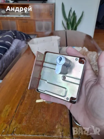 Стара допълнителна брава,резе Замок #2, снимка 7 - Антикварни и старинни предмети - 48441573