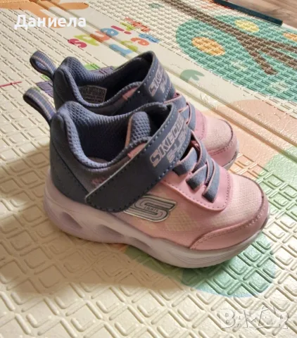 Светещи маратонки Skechers S-Lights, размер 21, снимка 8 - Детски маратонки - 56121200