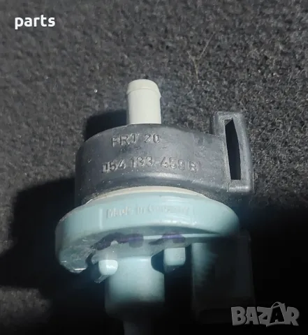 Горивен Клапан Резервоар VW Голф 2 - Джета - Пасат - Ауди 80 - 90 - 100
- 054133459, снимка 6 - Части - 47638293