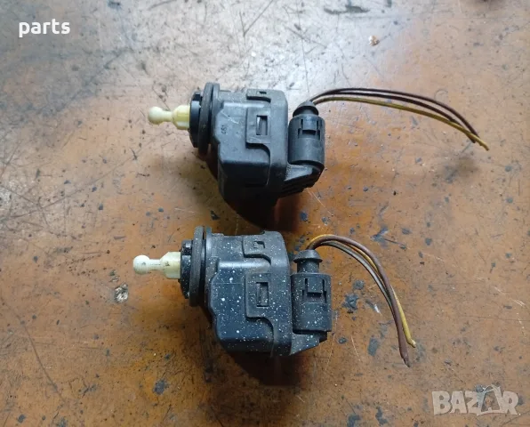 Моторче Фар Ауди A3 8L 2бр. - VW Голф 4 - Бора - Пасат 5 - Сеат Леон - 8L0941295B, снимка 5 - Части - 55808196