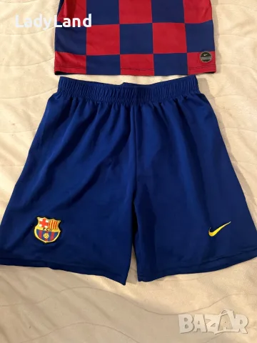 Екип на Barcelona, Nike, снимка 4 - Детски комплекти - 55724775
