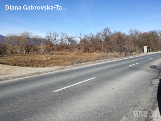 Продавам Поземлен имот на околовръсния път на гр.Враца, снимка 1