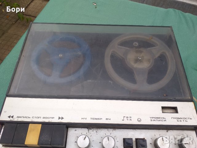ИНЕЙ 302 Магнетофон 1972г, снимка 3 - Декове - 34754114