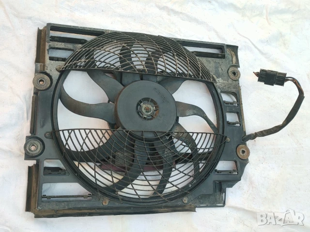 Вентилатор - перка с дифузьор за BMW E39 5та серия Е38 7ма серия, снимка 3 - Части - 50786502