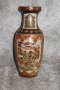 стара порцеланова ваза , снимка 1 - Антикварни и старинни предмети - 40509768