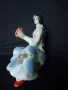 порцеланова статуетка 16/18 см, снимка 6