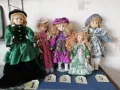 Стари порцеланови кукли, маркови с ренесансови рокли. , снимка 2