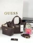 GUESS дамска чанта, снимка 11