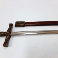 Екскалибур, мечът на крал Артур, колекционерски сувенирен модел(1.3), снимка 11 - Антикварни и старинни предмети - 42331038
