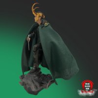 Екшън фигура Avengers Loki, снимка 3 - Аксесоари - 40352182