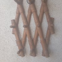 Старинна дървена закачалка (тип хармоника), снимка 3 - Антикварни и старинни предмети - 39794840
