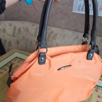 Оранжева дамска чанта, снимка 3 - Чанти - 35776055