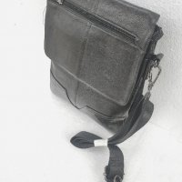 Мъжка кожена чанта с капак., снимка 10 - Чанти - 38999841