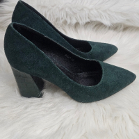Страхотни тъмно зелени обувки-37 номер!, снимка 2 - Дамски обувки на ток - 44823863