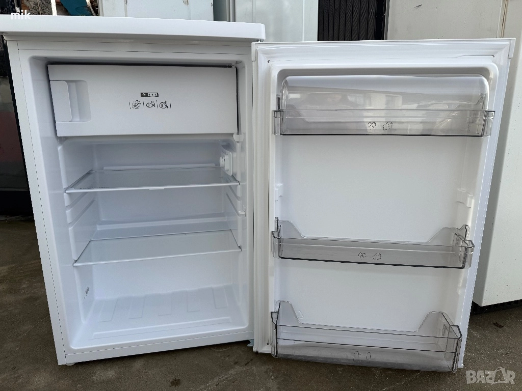 Малък хладилник с камера Електролукс, снимка 1